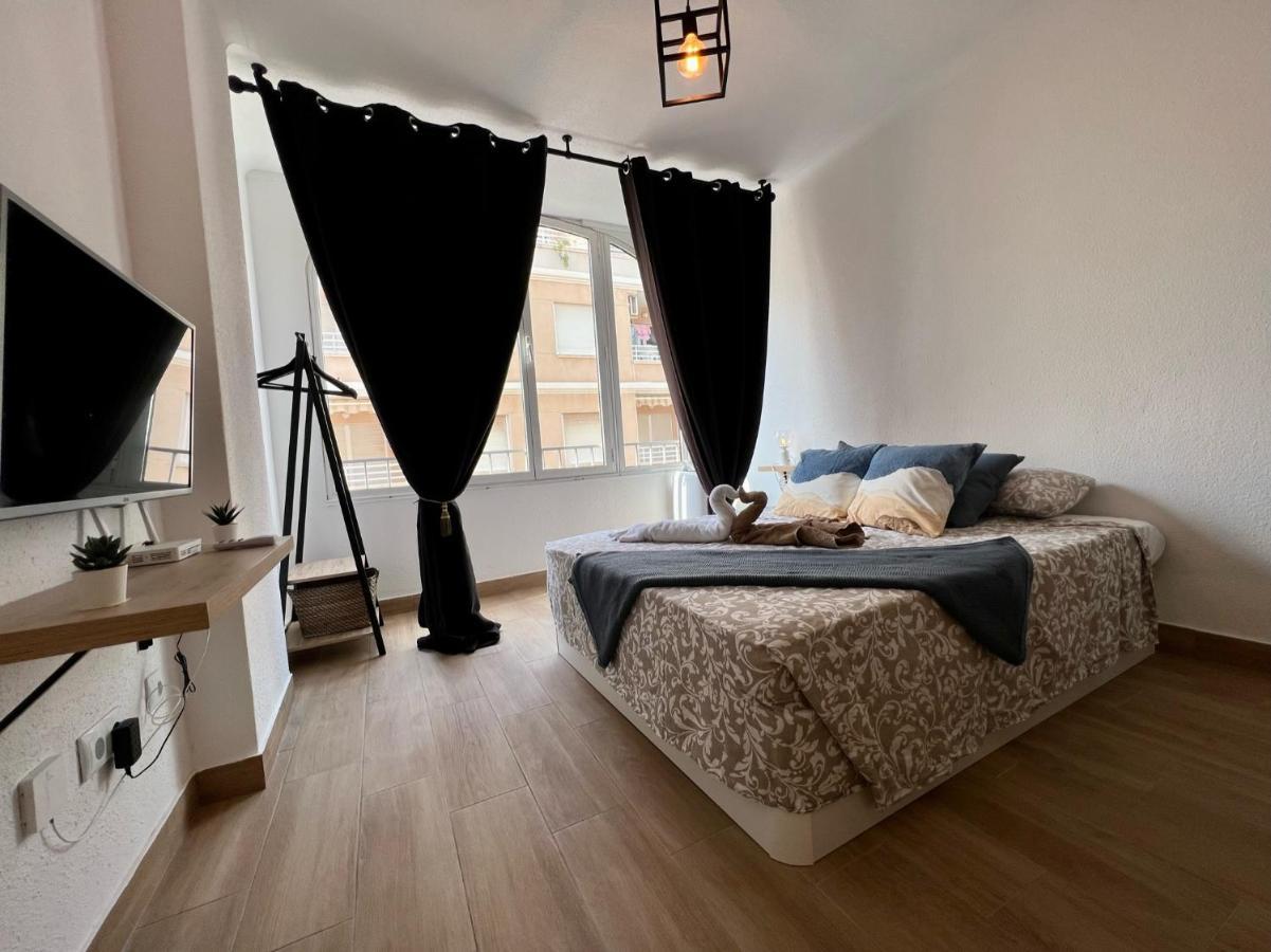 Estudio 221 Apartment Torrevieja Exterior photo